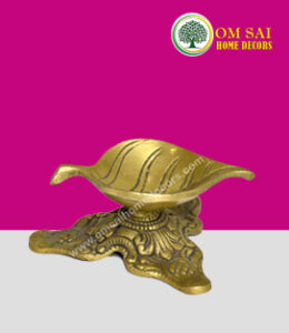 Brass Leaf Diya/Lamp